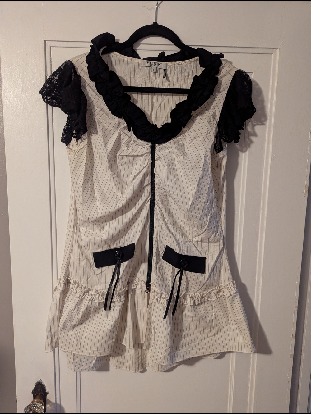 Victorian-Inspired Black & Cream Ruffle Tunic Babydoll Top